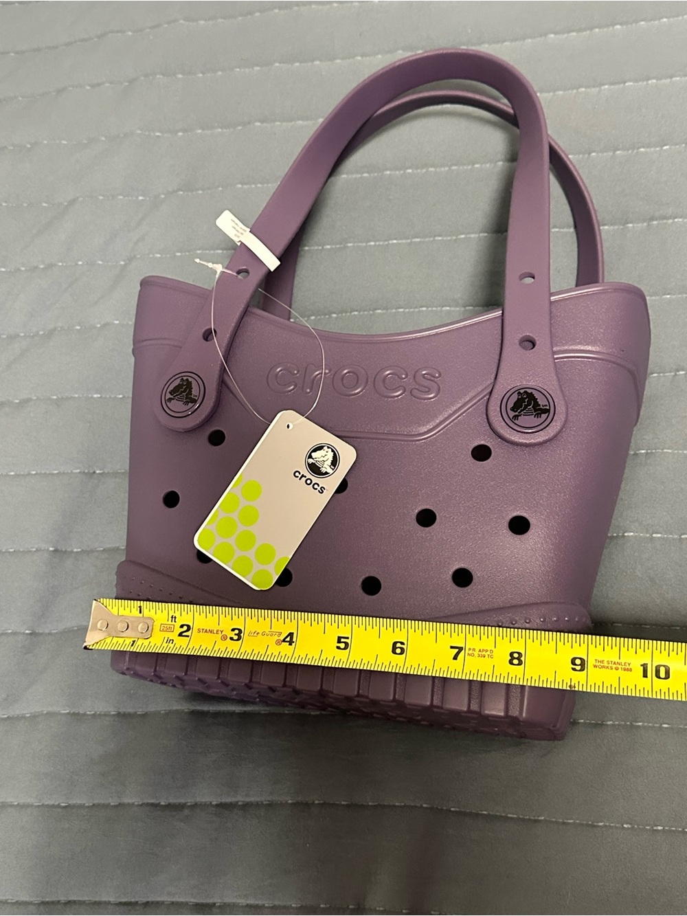 CROCS Classic Small Tote - Picture 2 of 12